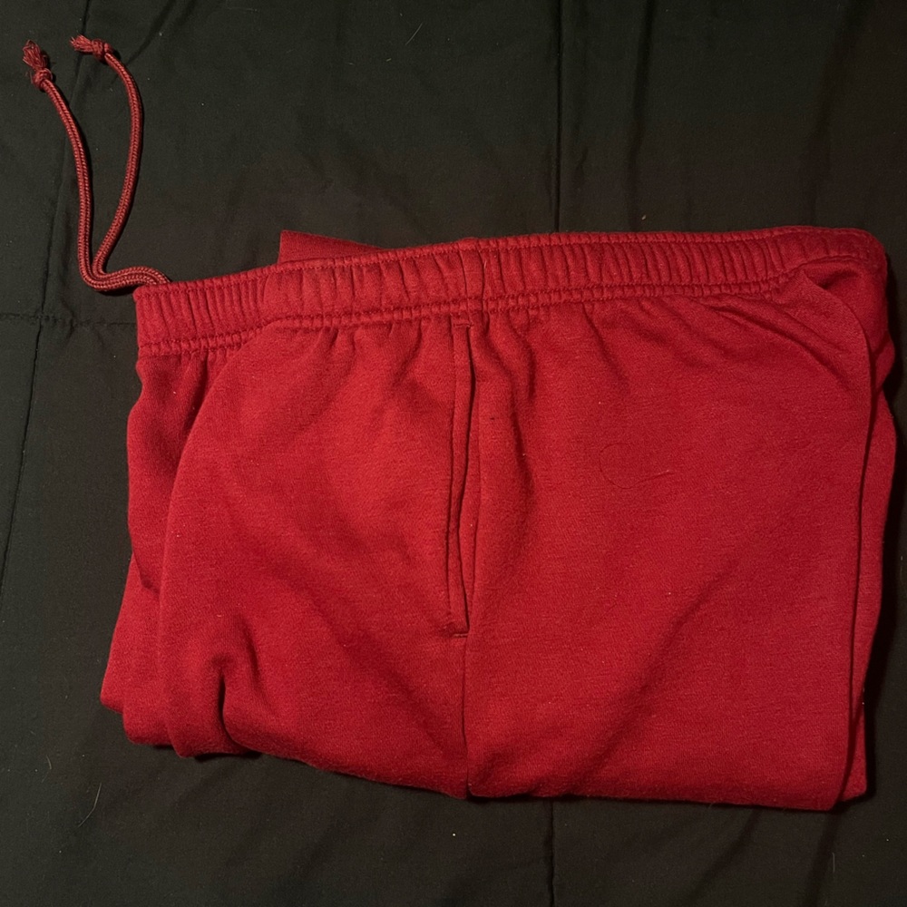 Medium Burgundy Sweatpants